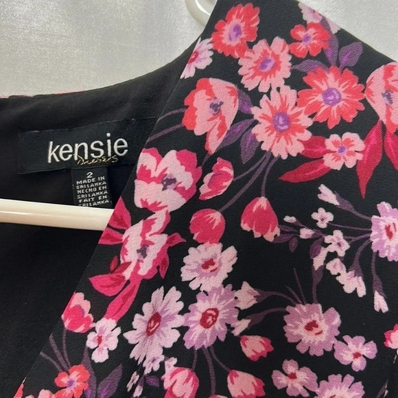 KENSIE pink chiffon,faux wrap,floral, puffy sleeve dress,sz 2, surplice,fairy - Picture 11 of 15